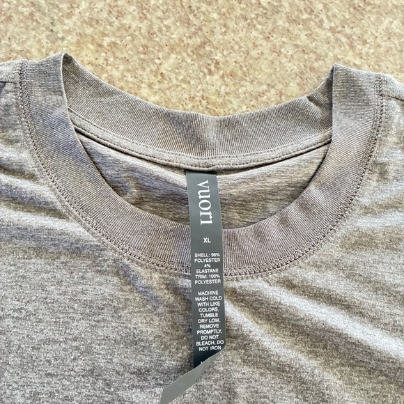 Vuori Energy Tee Shirt Womens Size XL Heather Gray Short Sleeve VW1011 NWT - Picture 4 of 5